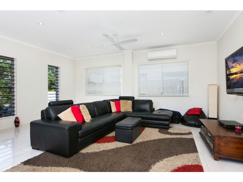 19 Beaver Street, Clifton Beach QLD 4879