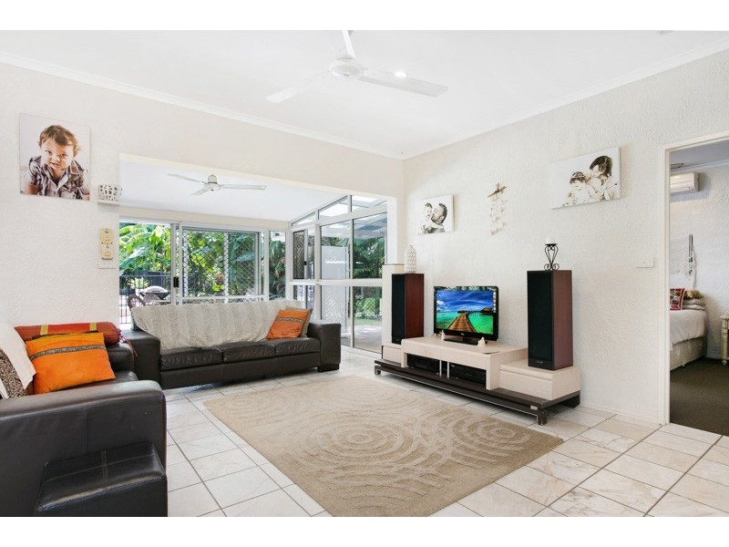 19 Beaver Street, Clifton Beach QLD 4879