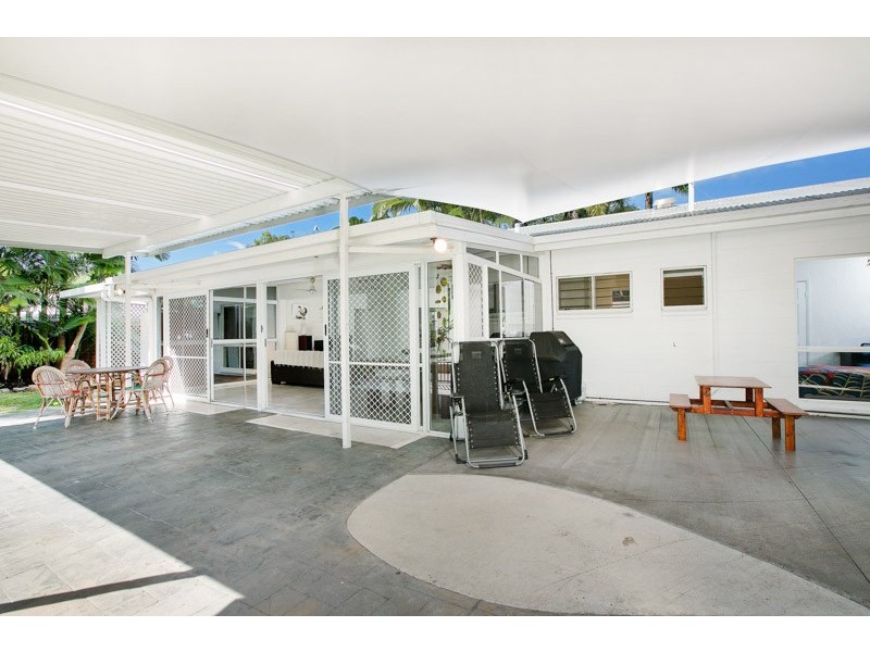 19 Beaver Street, Clifton Beach QLD 4879