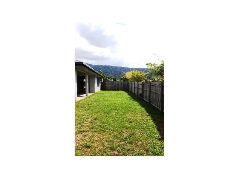 1 Pambula Close, Kewarra Beach QLD 4879