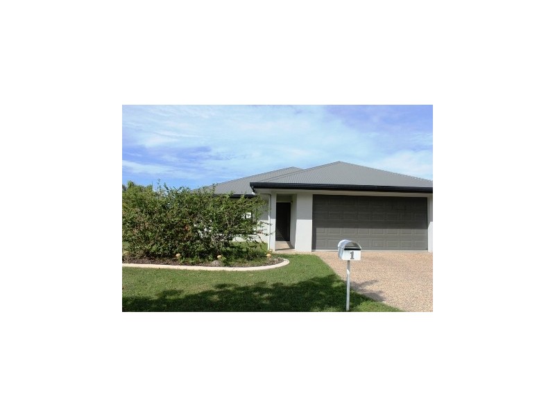 1 Pambula Close, Kewarra Beach QLD 4879