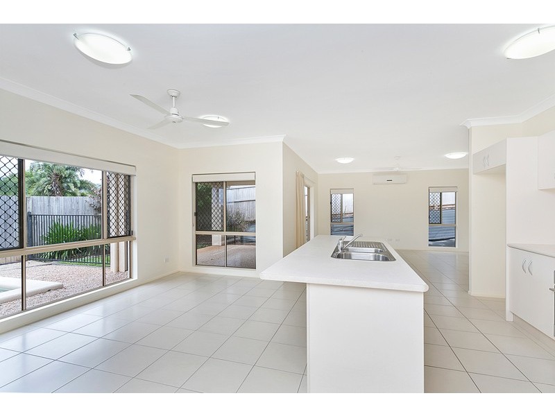 29 Catamaran Circuit, Trinity Beach QLD 4879