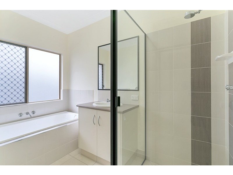 29 Catamaran Circuit, Trinity Beach QLD 4879