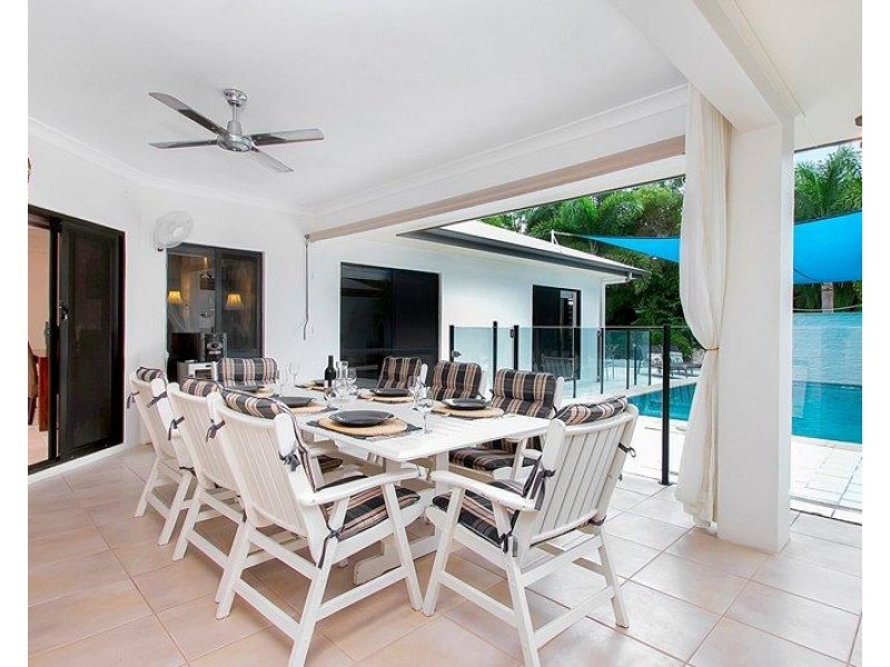 5 Palmetto Street, Palm Cove QLD 4879