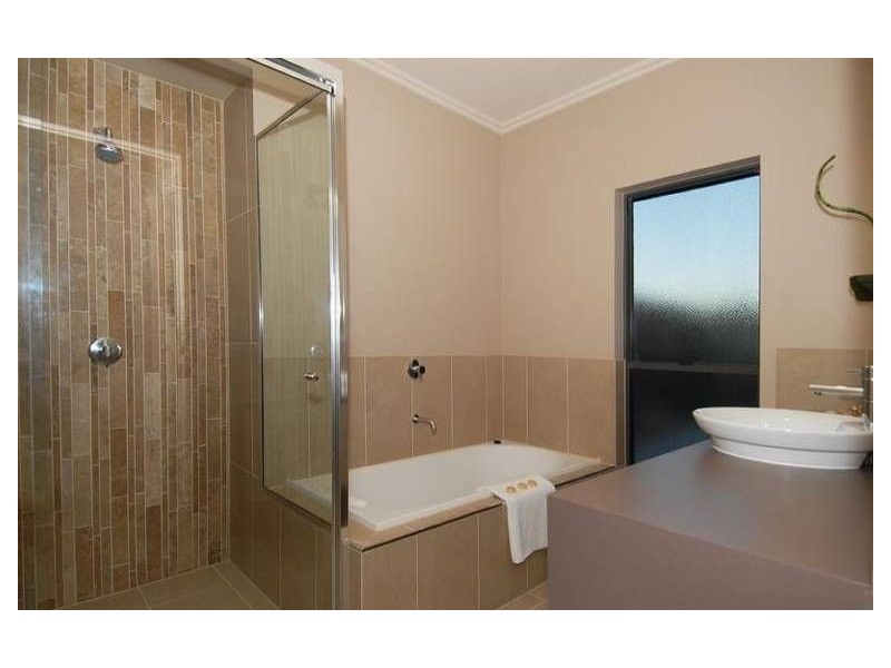 20 Port Close, Trinity Beach QLD 4879
