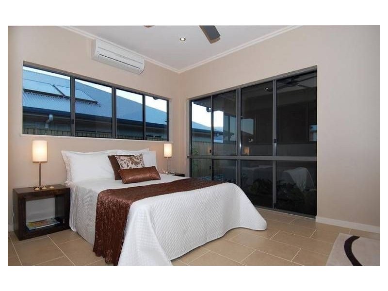 20 Port Close, Trinity Beach QLD 4879