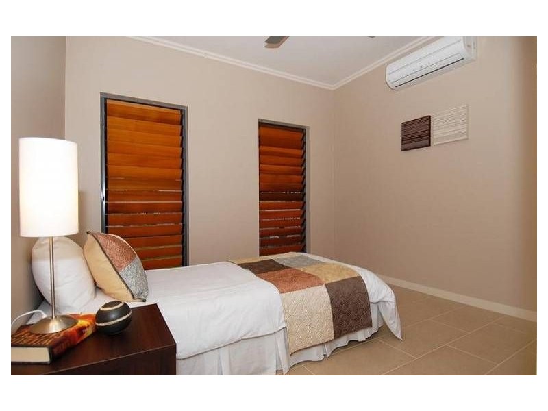 20 Port Close, Trinity Beach QLD 4879