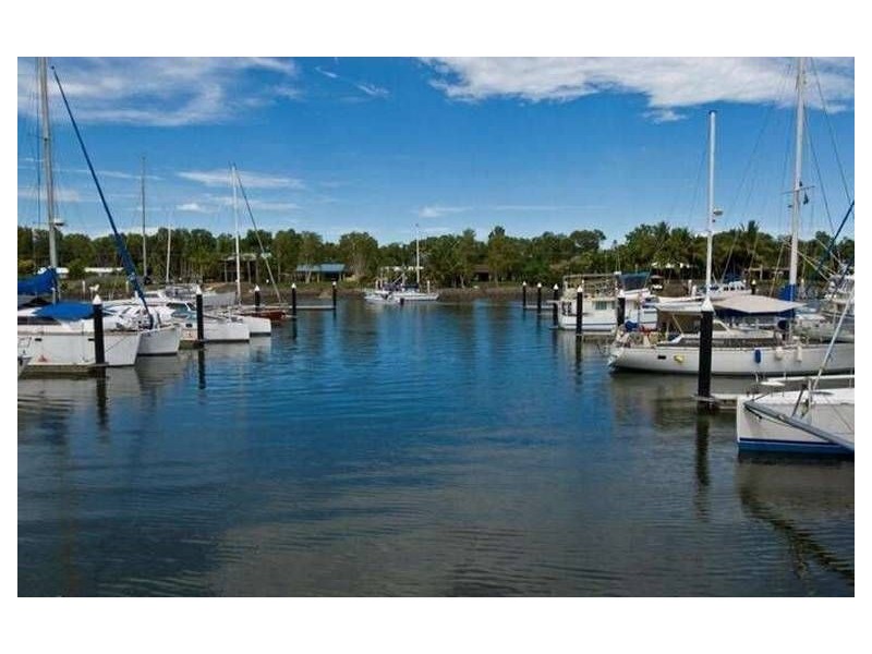 20 Port Close, Trinity Beach QLD 4879