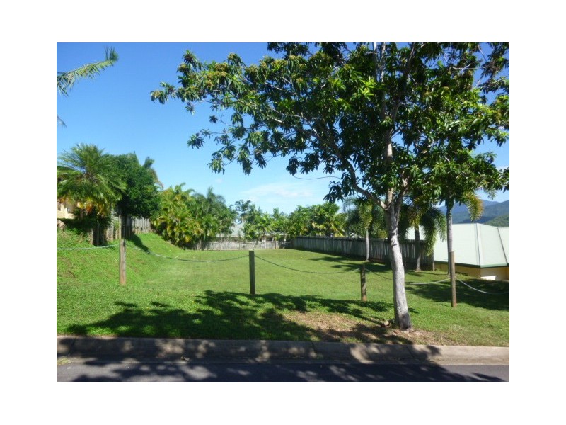Trinity Beach QLD 4879