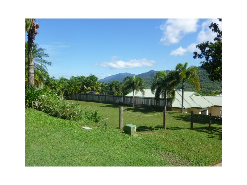 Trinity Beach QLD 4879