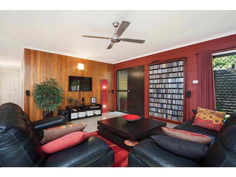 12 Moresby Street, Trinity Beach QLD 4879
