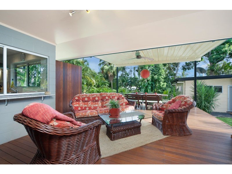 12 Moresby Street, Trinity Beach QLD 4879