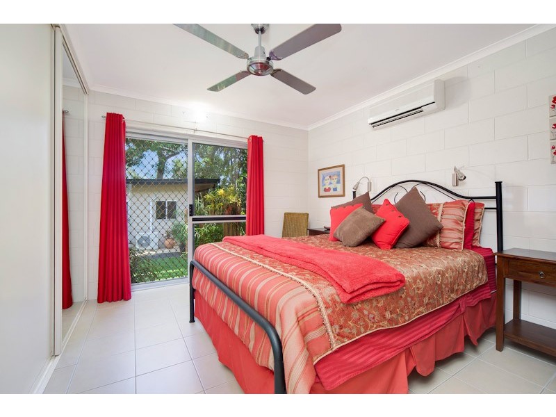 12 Moresby Street, Trinity Beach QLD 4879