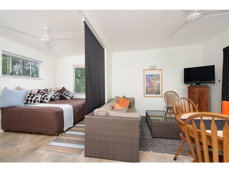 12 Moresby Street, Trinity Beach QLD 4879