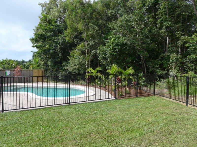 25 Aurelia Road, Palm Cove QLD 4879