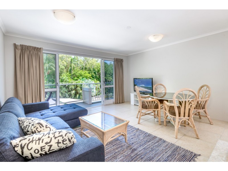 224 Coral Coast Drive, Palm Cove QLD 4879
