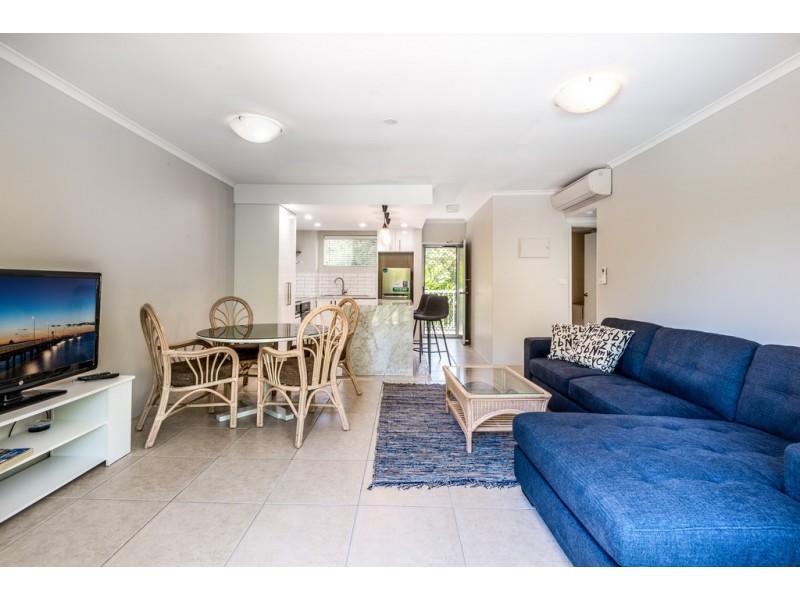 224 Coral Coast Drive, Palm Cove QLD 4879