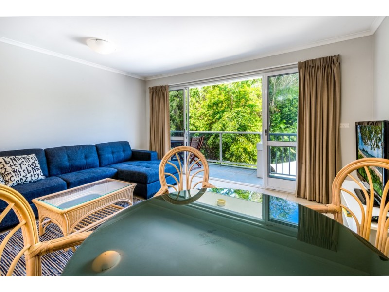 224 Coral Coast Drive, Palm Cove QLD 4879