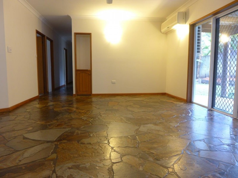 97-99 Petersen Street, Freshwater QLD 4870