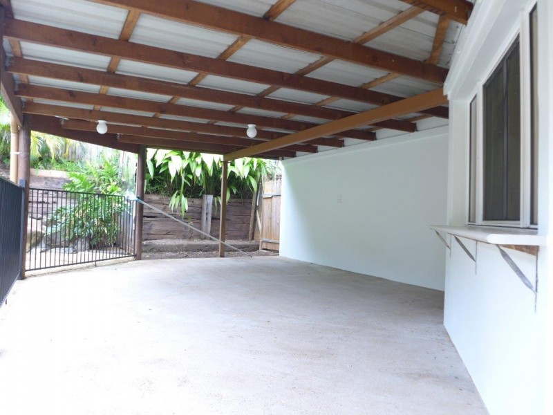 97-99 Petersen Street, Freshwater QLD 4870
