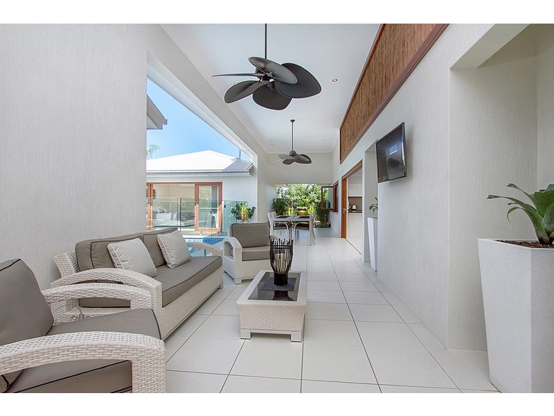 Palm Cove QLD 4879