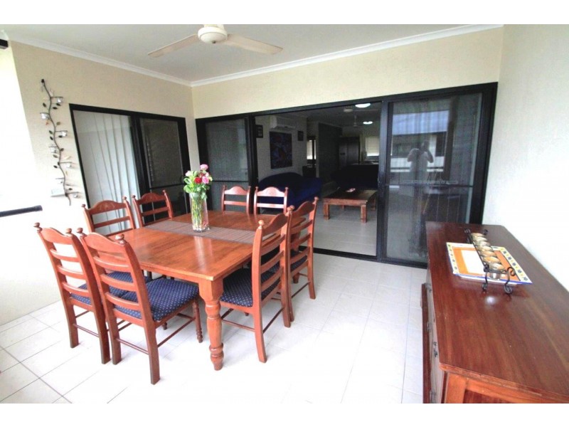 Trinity Beach QLD 4879