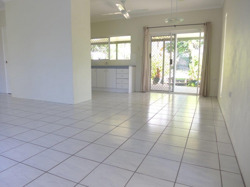 1 Cabarita Street, Kewarra Beach QLD 4879