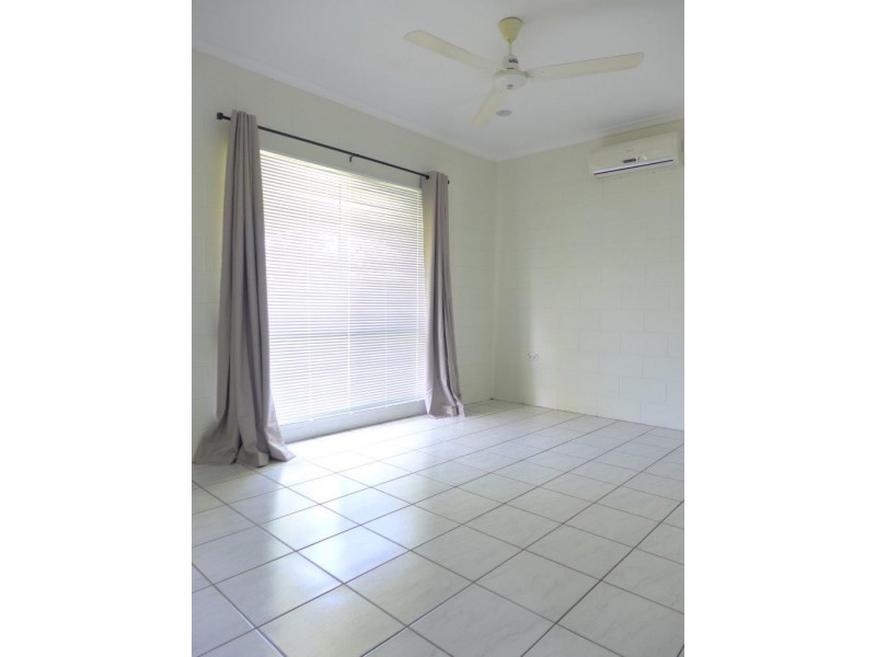 1 Cabarita Street, Kewarra Beach QLD 4879