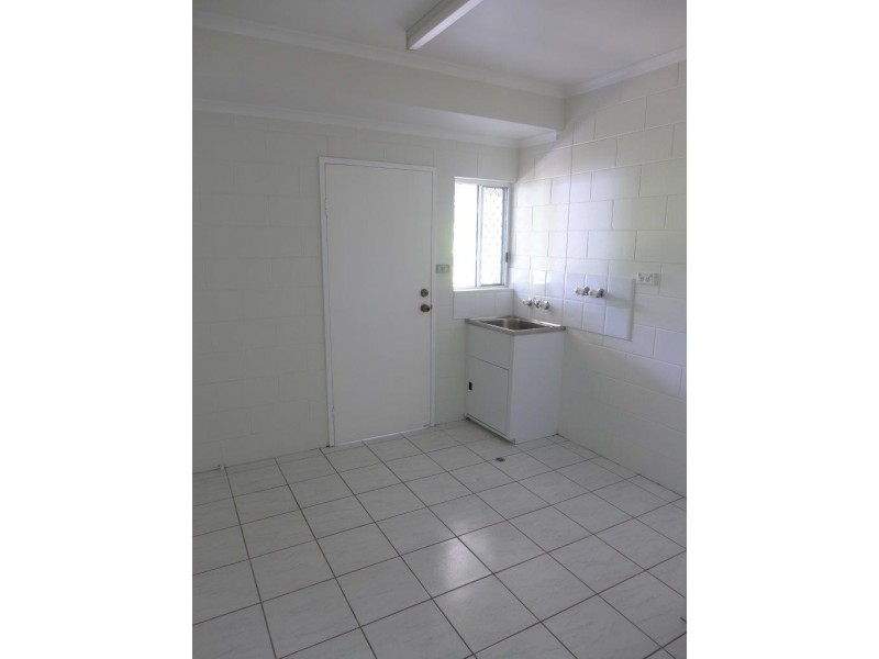 1 Cabarita Street, Kewarra Beach QLD 4879