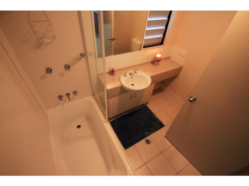 13/12 Oyster Court, Trinity Beach QLD 4879