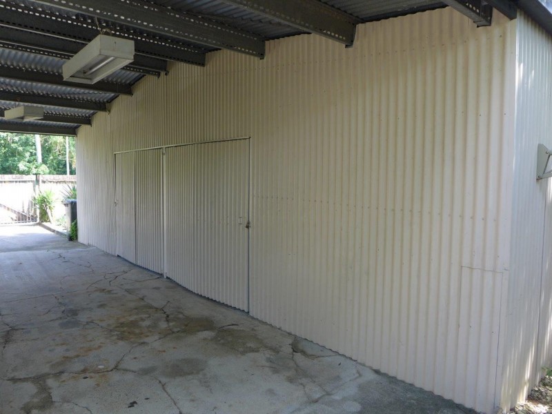 96 – 98 Swallow Street, Mooroobool QLD 4870