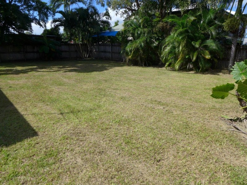 96 – 98 Swallow Street, Mooroobool QLD 4870