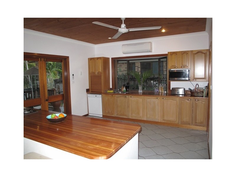 8 Flindersia Street, Redlynch QLD 4870