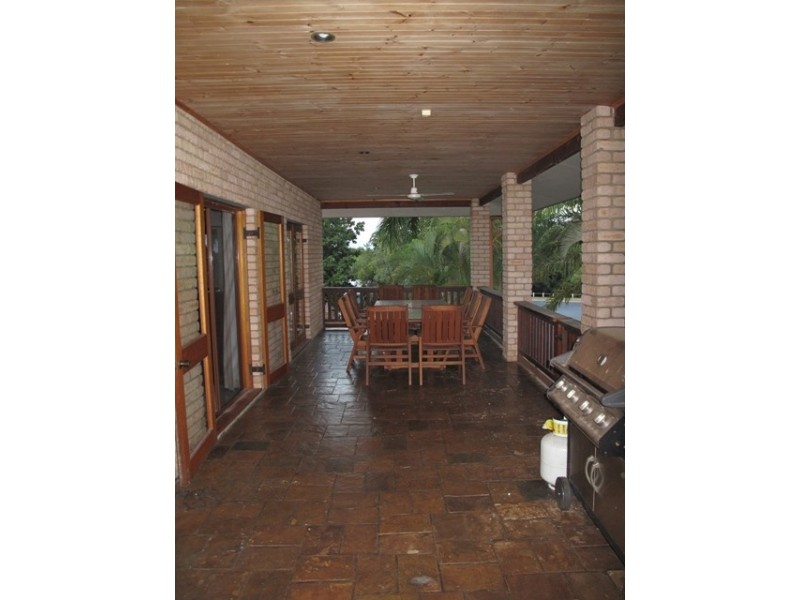 8 Flindersia Street, Redlynch QLD 4870