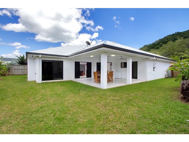 13 Bowline Close, Trinity Beach QLD 4879