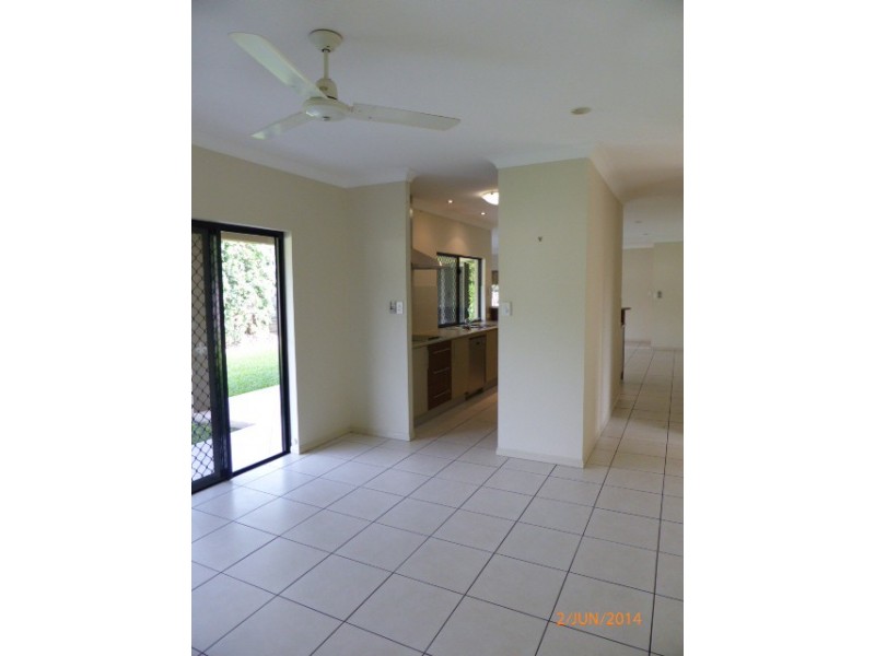 22 Seclusion Drive, Palm Cove QLD 4879