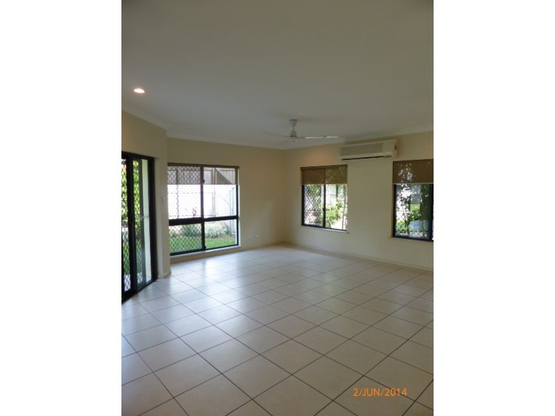 22 Seclusion Drive, Palm Cove QLD 4879
