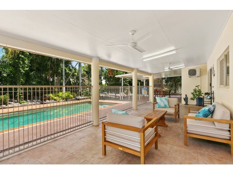 11 Miara Close, Kewarra Beach QLD 4879