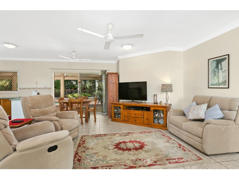 11 Miara Close, Kewarra Beach QLD 4879