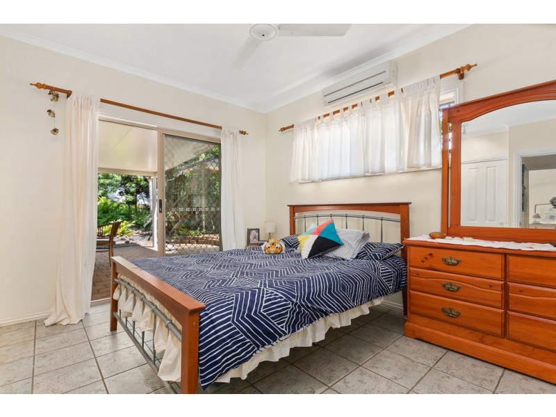 11 Miara Close, Kewarra Beach QLD 4879
