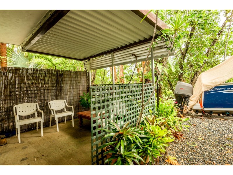 20 Endeavour Road, Clifton Beach QLD 4879