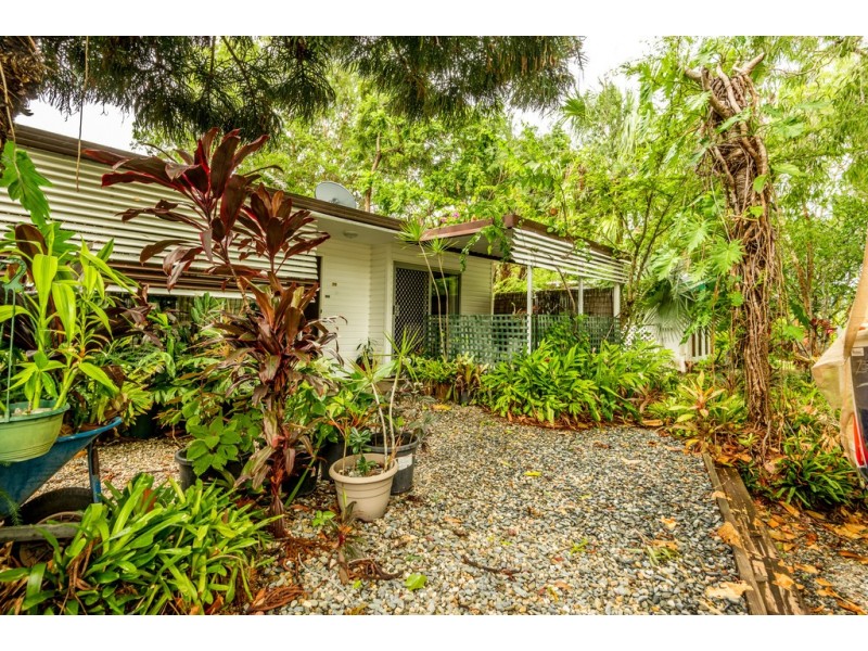 20 Endeavour Road, Clifton Beach QLD 4879 Floorplan