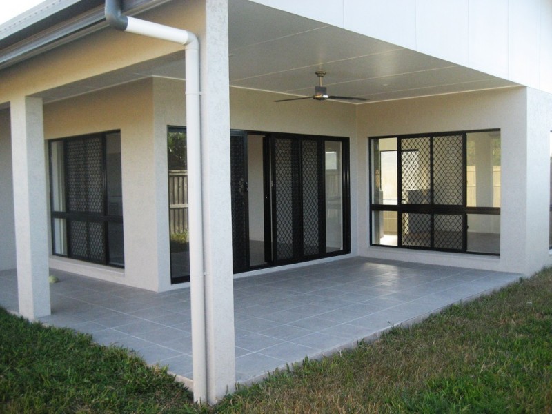 5 Floreat Close, Kewarra Beach QLD 4879