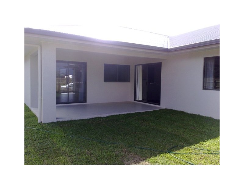 25-29 Tyrconnell, Redlynch QLD 4870