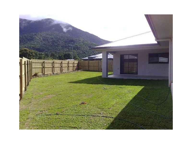 25-29 Tyrconnell, Redlynch QLD 4870
