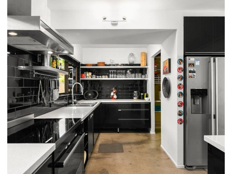 U1/21 Endeavour Road, Clifton Beach QLD 4879