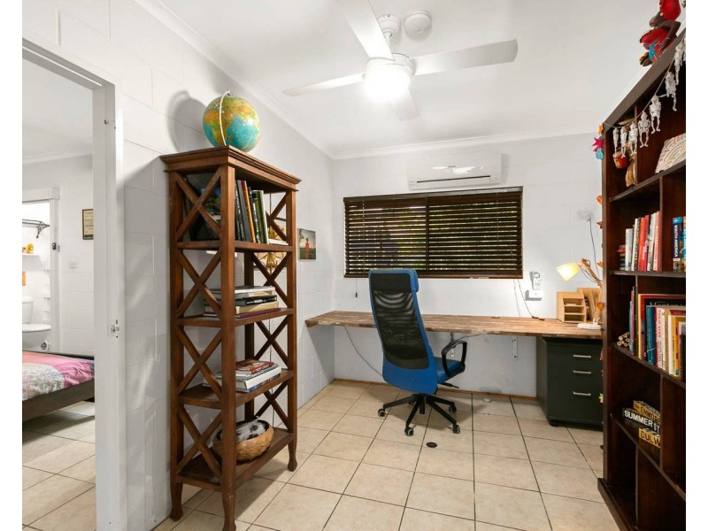 U1/21 Endeavour Road, Clifton Beach QLD 4879