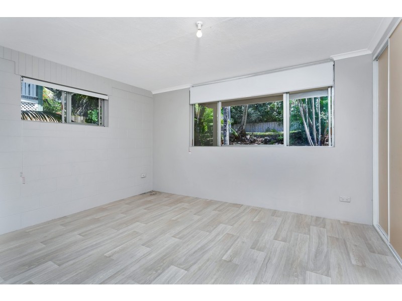 6 Moresby Street, Trinity Beach QLD 4879