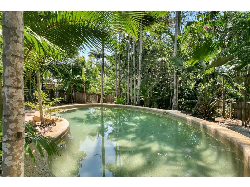 6 Moresby Street, Trinity Beach QLD 4879