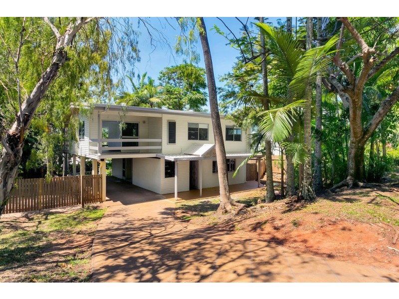 6 Moresby Street, Trinity Beach QLD 4879